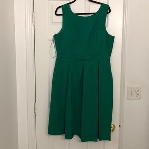 Green, fit and flare dress with pockets!